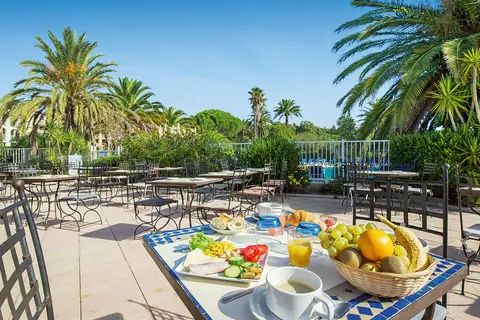 Sowell Residences Les Perles du Golfe de Saint-Tropez in Grimaud — foto 13