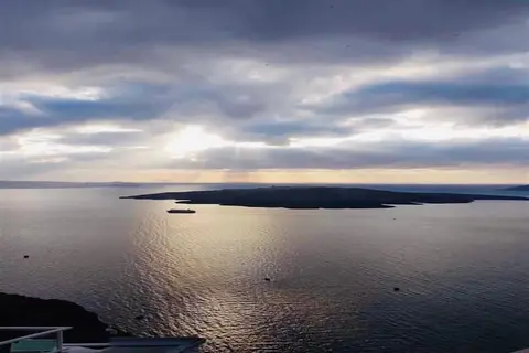 Loucas On The Cliff in Fira, foto 27