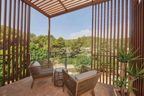 Cala San Miguel Ibiza Resort, Curio by Hilton - adults only in Sant Joan de Labritja — foto 27
