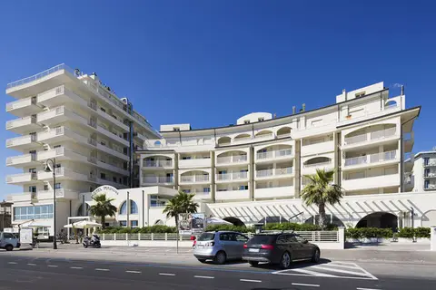 Yes Hotel Touring in Rimini, foto 10