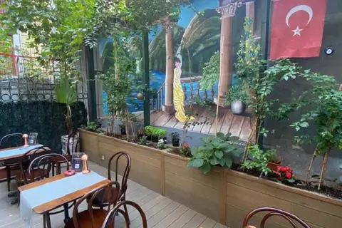 Lina Taksim Pera in Beyoğlu — foto 20