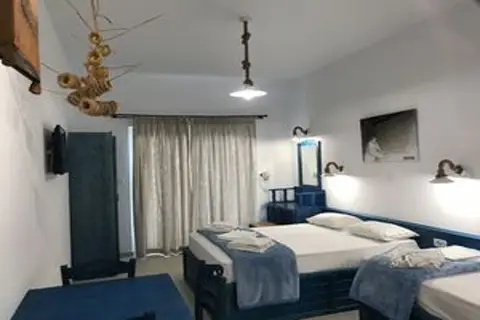 Filoxenia Hotel - Apartments in Θεολόγος — foto 23