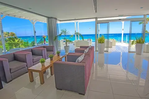 Silver Sands Beach Hotel in Παραλίμνι — foto 6