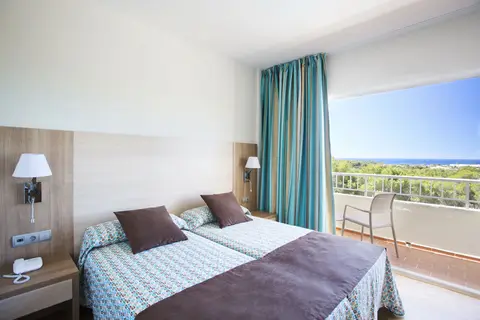 Invisa Hotel Ereso in Santa Eulària des Riu — foto 7