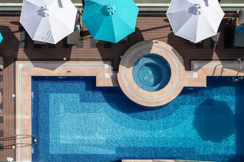 The Edge Hotel Creekside in ديرة