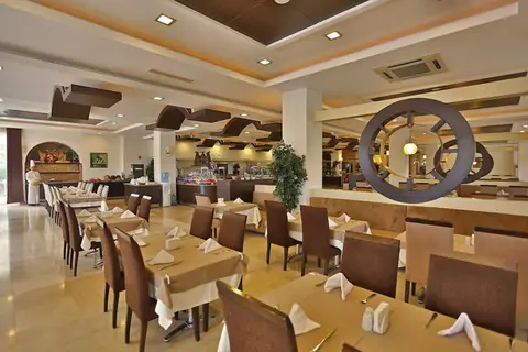 Hotel Telatiye Resort in Alanya — foto 17