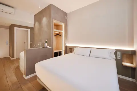 Barcelona Century Hotel in Barcelona — foto 23