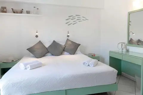 Nathalie Hotel in Ιαλυσός — foto 18
