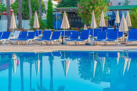 Grand Bahama Beach in Alaşehir — foto 12