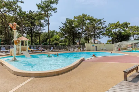 Camping Le Bois De La Gachère foto 17