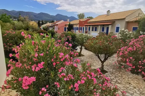 St. George's Bay Country Club in Αχαράβη — foto 14