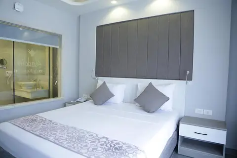 Aladdin Beach Resort in الهضبه — foto 8