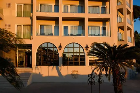 The Royal Grand Hotel in Korfoe — foto 27