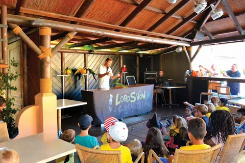 Ramada Hotel & Suites by Wyndham Costa del Sol foto 43