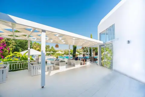 Happy Days Hotel in Paradeisi, foto 25