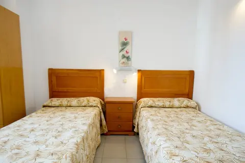 Dynastic Rooms Apartments in Benidorm — foto 2
