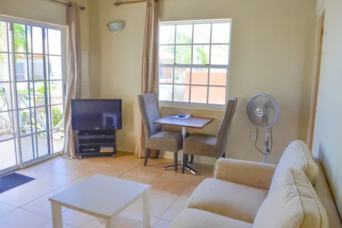 Fly & Go Curinjo Resort in Carawaraweg — foto 11