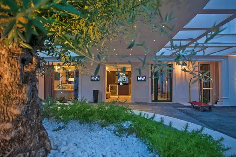 Hotel Riva by Aycon in Petrovac na Moru — foto 8