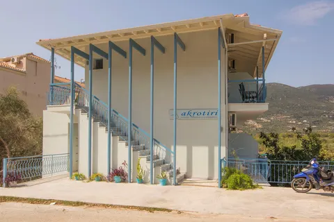 Hotel Grand Akrotiri Resort in Municipal Unit of Apollonioi — foto 9
