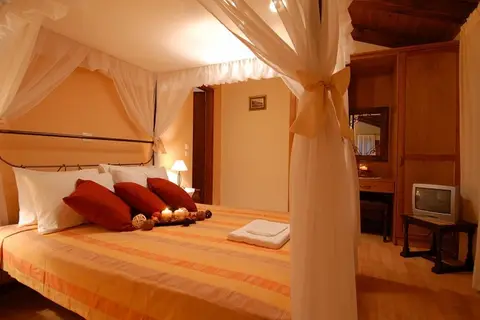 Anatoli Labreon Guesthouse - Apartments in Δημοτική Ενότητα Αρτεμισίων — foto 12