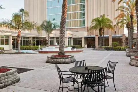 DoubleTree by Hilton at the Entrance to Unive in Orlando — foto 8