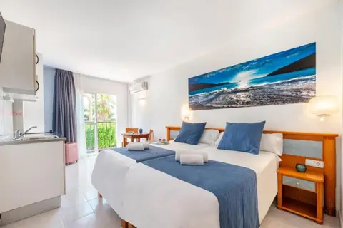 Apartamentos Vibra Calima in Sant Antoni de Portmany — foto 21