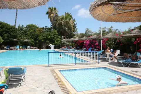 Veronica Hotel in Paphos — foto 16