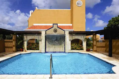 Harbour Village Beach Club in Kralendijk — foto 3