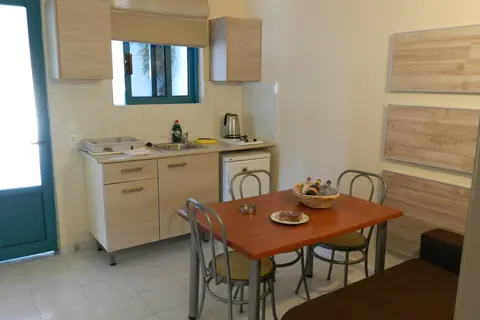 Triantafillas Apartments in Αφάντου — foto 13
