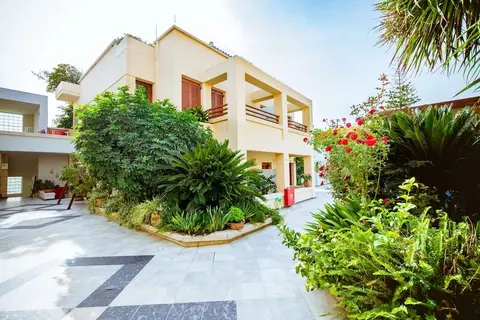 Anais Collection Hotels & Suites in Chrissi Akti, foto 11