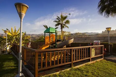 Theo Sunset Bay Hotel in Kissonerga, foto 13