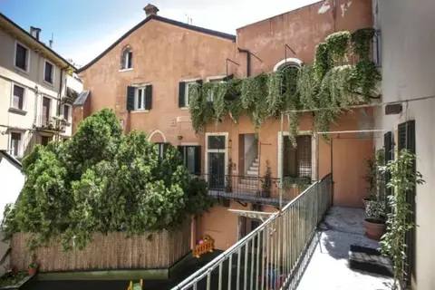 Truly Verona in Verona