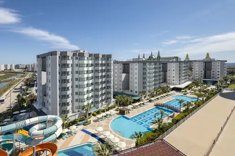 Wyndham Garden Lara in Aksu — foto 2