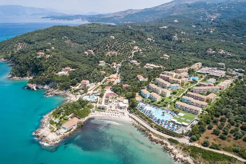 Mareblue Beach in Perithia — foto 21