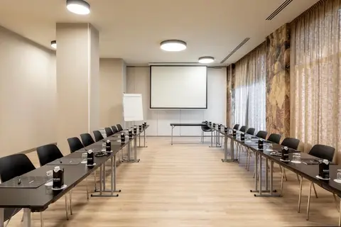 Hotel Acta Pirámides in Madrid — foto 29