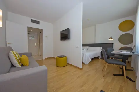 Aparthotel Atenea Vallès in Granollers — foto 10