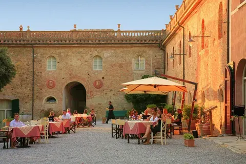 Borgo di Colleoli foto 2