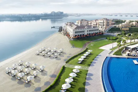 The Ritz-Carlton Abu Dhabi Grand Canal in Abu Dhabi — foto 23