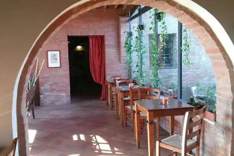 Hotel More di Cuna in Monteroni d'Arbia — foto 12
