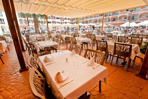 Hotel Bahia Tropical in Almuñécar — foto 9