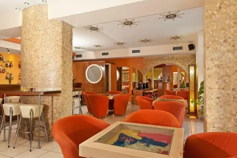 Alea Hotel Apartments in Ιαλυσός — foto 5