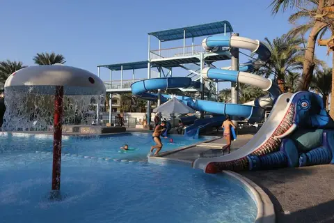 Regina Resort & Aquapark in الهضبه — foto 4