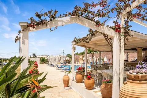 Hotel Golden Bay in Δημοτική Ενότητα Μαλίων — foto 2