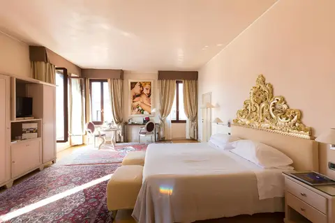 Liassidi Palace in Venetië — foto 24