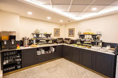 Royal Bosphorus Hotel in Fatih — foto 11