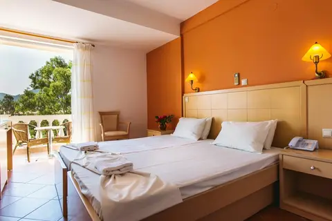 3 Stars Hotel Village in Δημοτική Ενότητα Μελιτειέων — foto 2