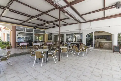 Tivoli Hotel in Faliraki — foto 3