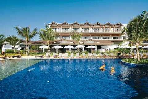 Sunprime Kamala Beach in Kamala