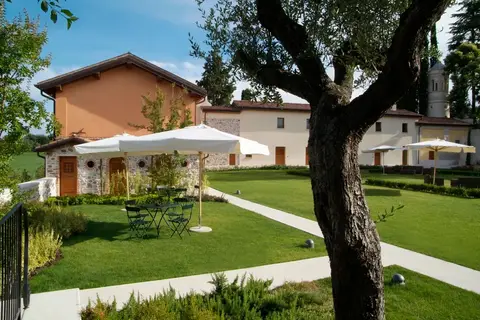 Hotel Relais Corte Cavalli in Ponti sul Mincio — foto 2