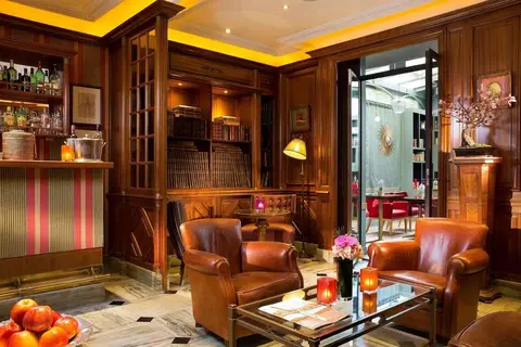 Hotel Trocadero La Tour in Parijs — foto 8